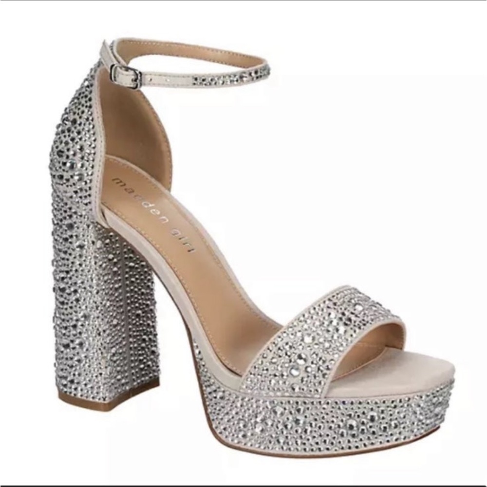 BRAND NEW MADDEN GIRL WOMENS OMEGA PLATFORM SANDAL - IVORY
